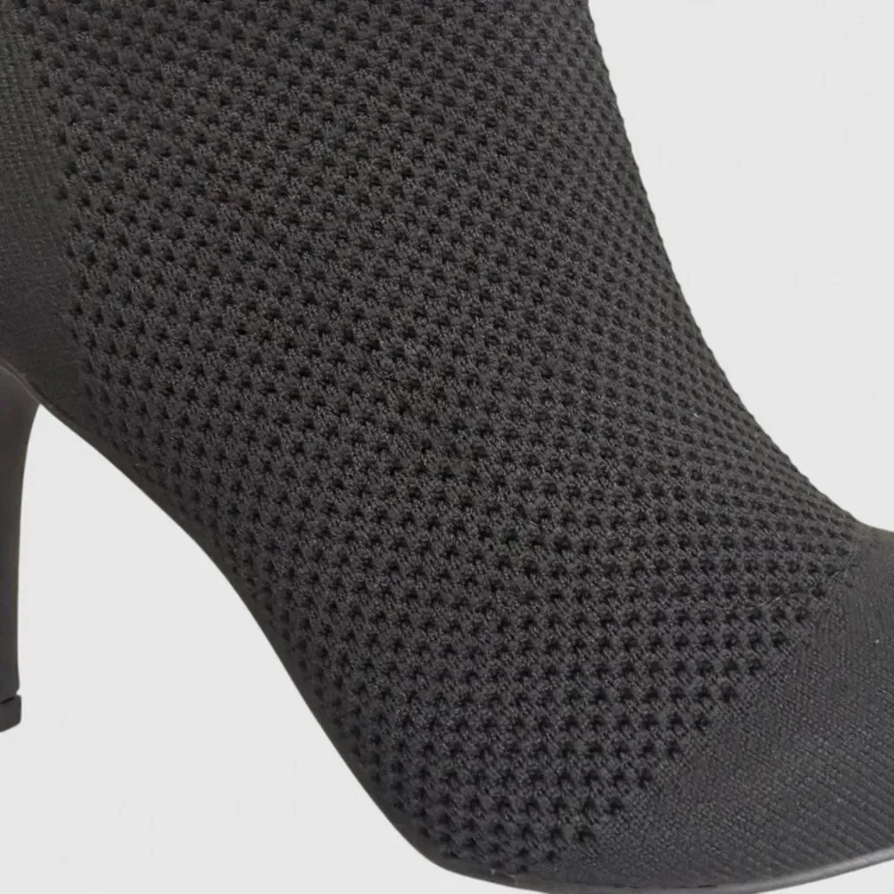 MIA McKinley Knit Heeled Bootie, NEW! Size 8.5